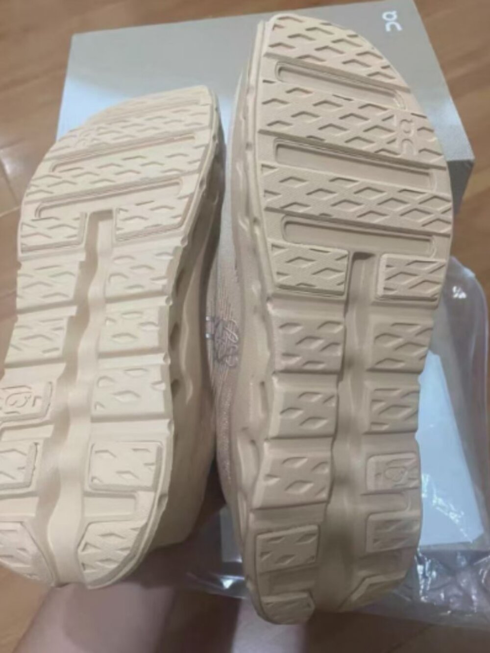 Loewe x On Cloudtilt Beige Mesh Sneakers - Picture 3 of 6